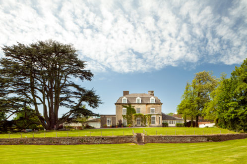 Image of the exterior and grounds at Mercure Bristol North The Grange Hotel