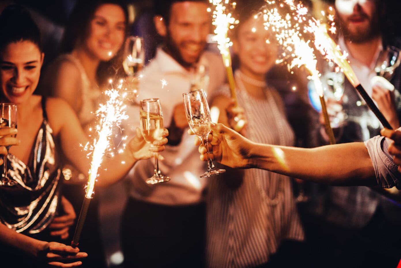 450df220-0857-4e00-b123-6fca9bcba948 Work colleges partying
